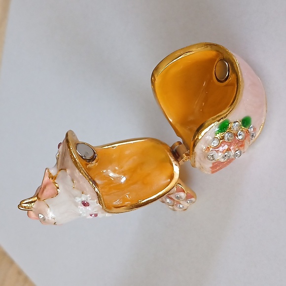 Pink Chicken Rhinestone Jewelry Box - Picture 2 of 7